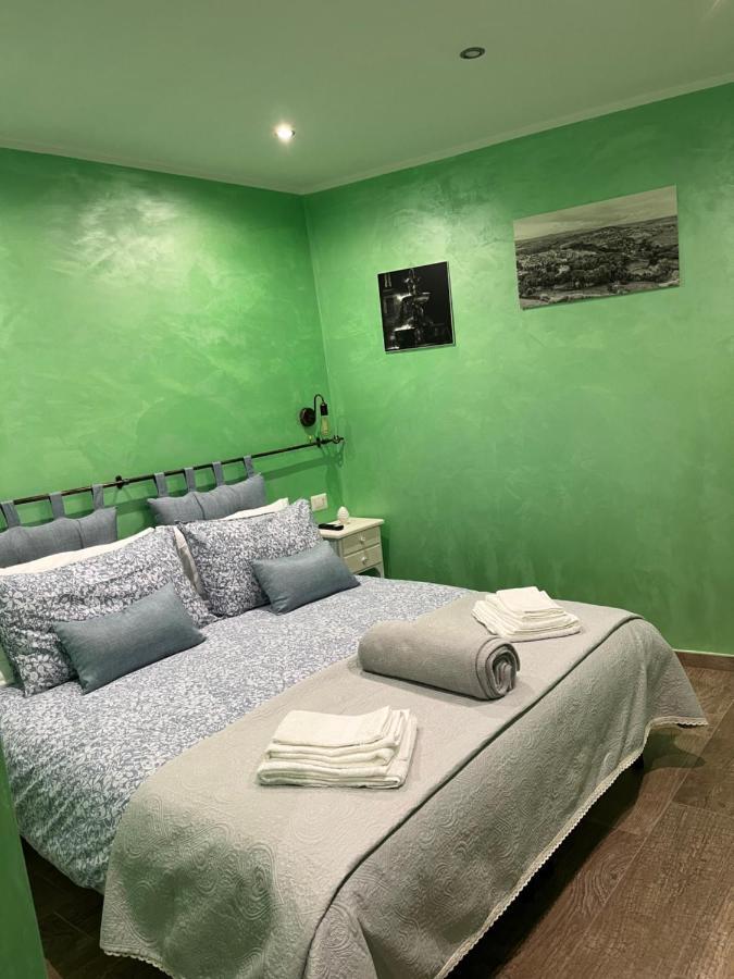 Casa Vacanze La Ripa Сутри Экстерьер фото